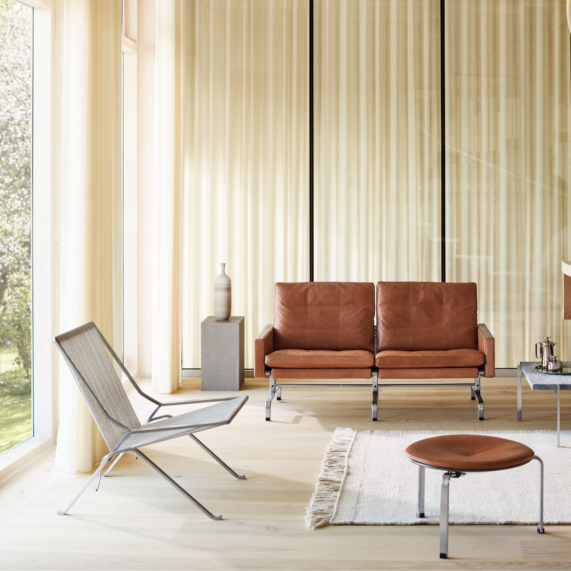 PK25 Lounge Chair